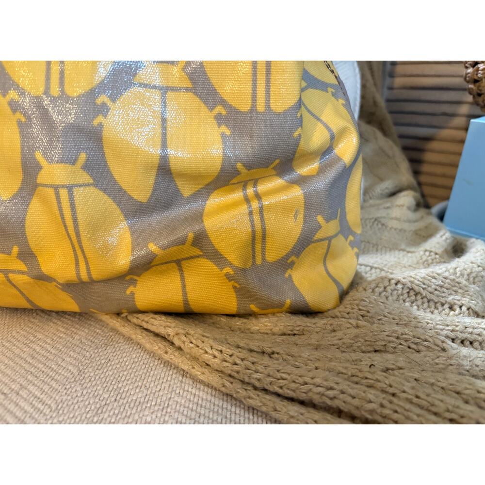 Fossil Key-Per Ladybug Print Shoulder Bag Yellow Gray - Picture 3 of 11